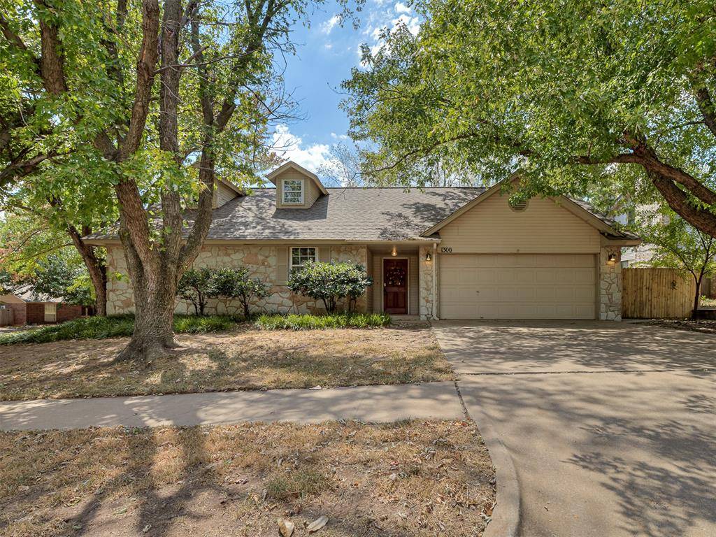 1300 NW 184th ST, Edmond, OK 73012