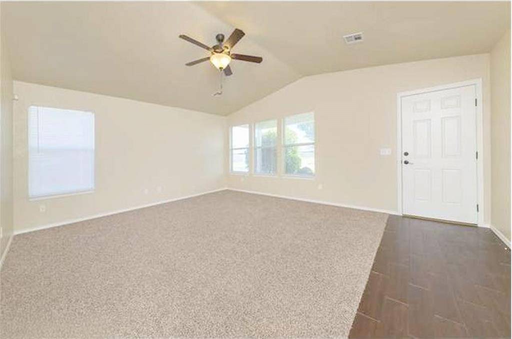 136 Rob LN, Edmond, OK 73003