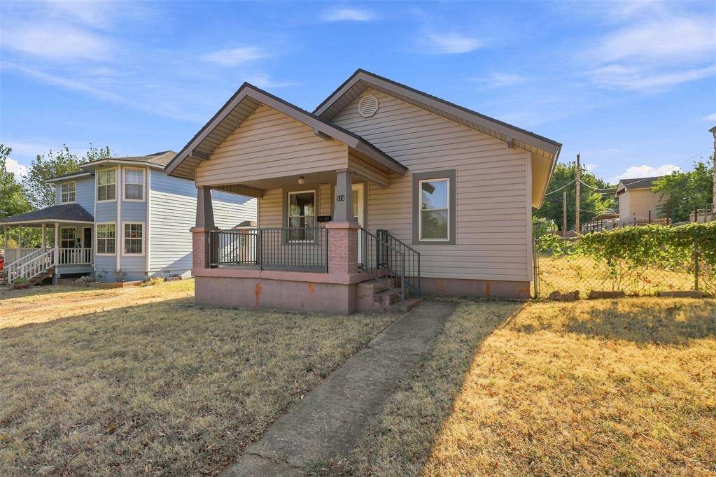 319 S 10th ST, Kingfisher, OK 73750