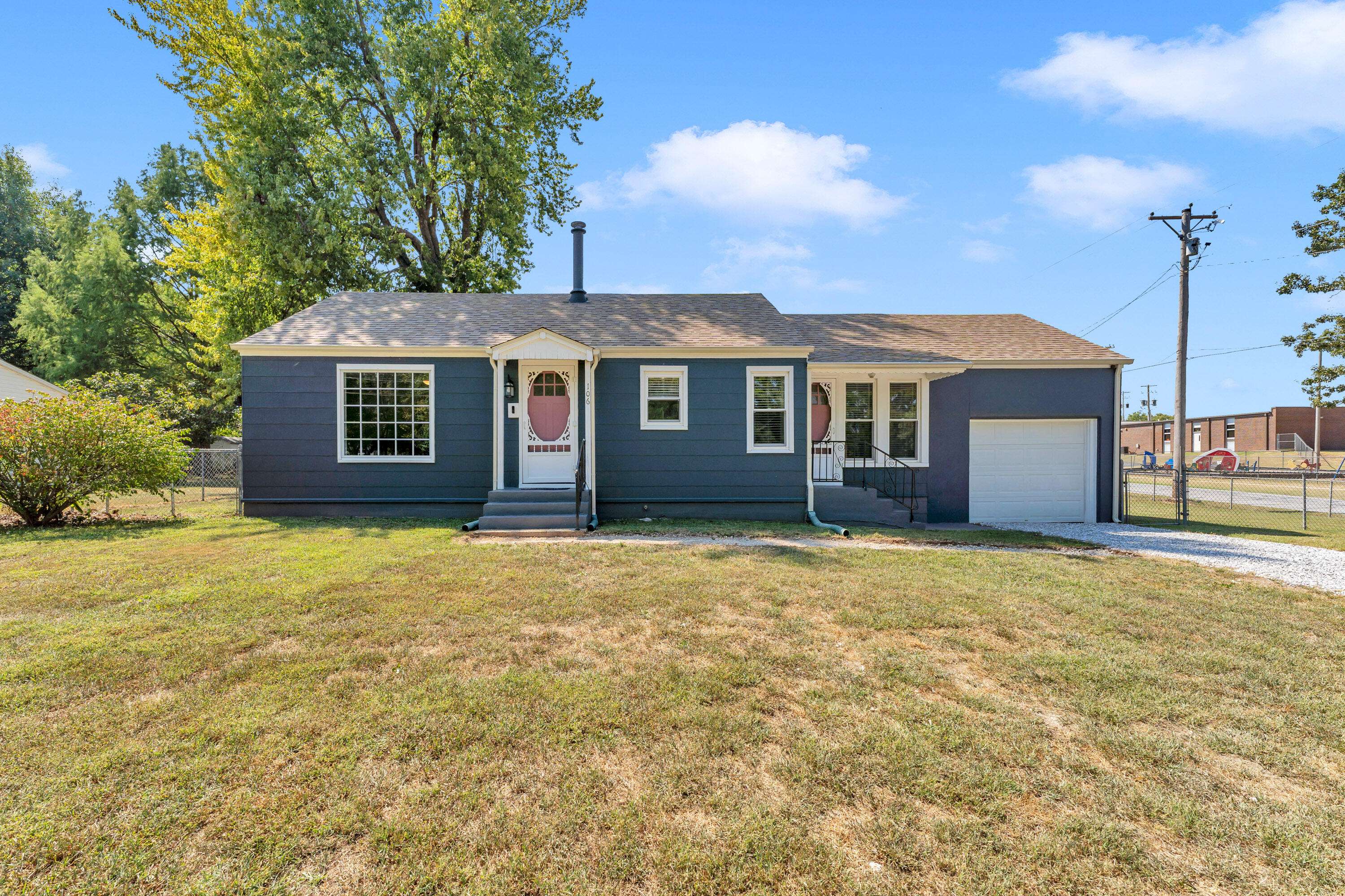 106 E Mount Vernon RD, Billings, MO 65610