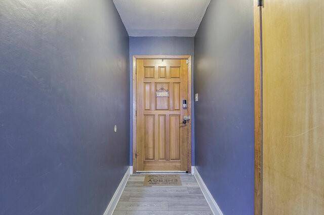 802 Crest Oak Court, Arlington, TX 76012