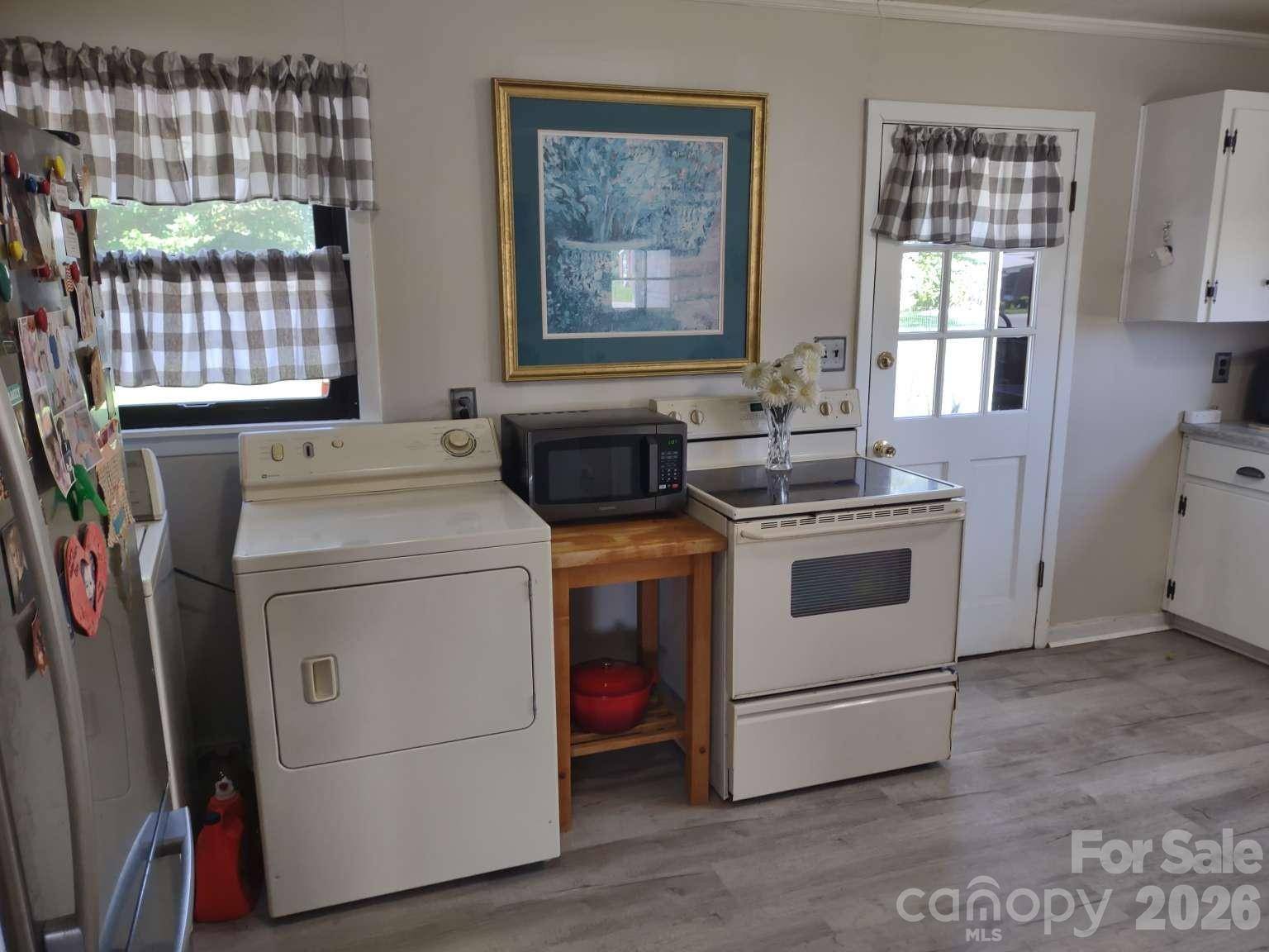 70 Temple Church RD, Brevard, NC 28712
