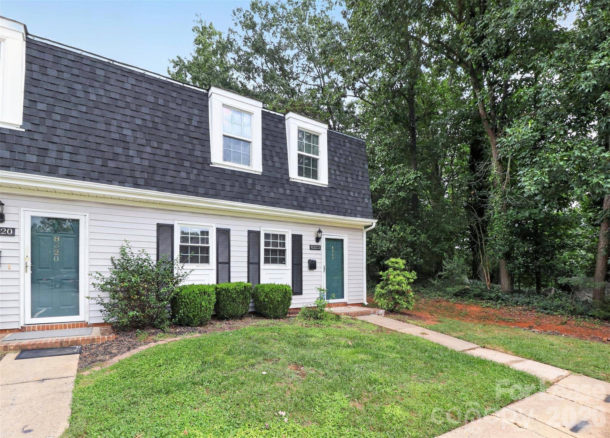 8322 Knights Bridge RD, Charlotte, NC 28210