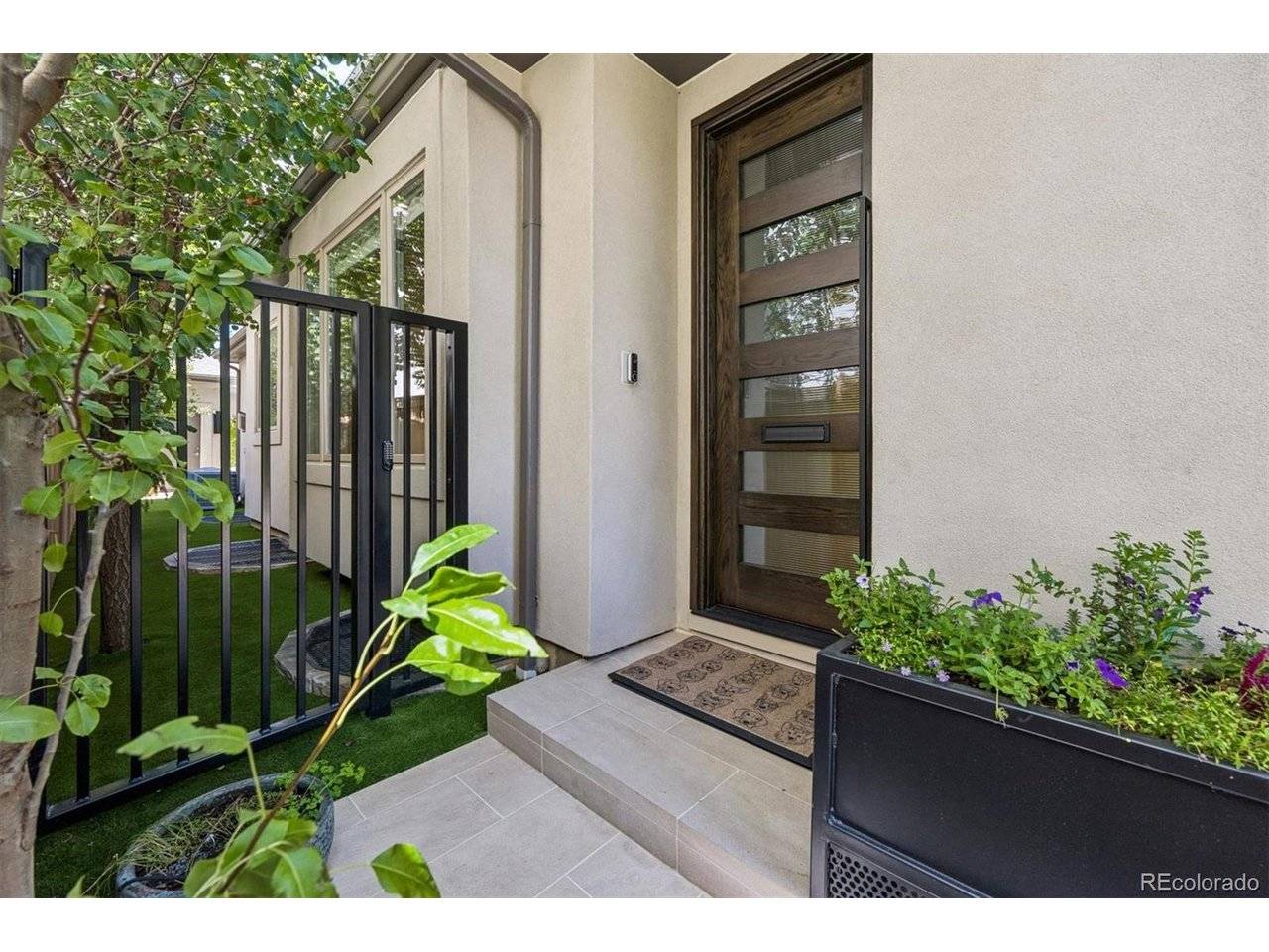 544 Monroe, Denver, CO 80206