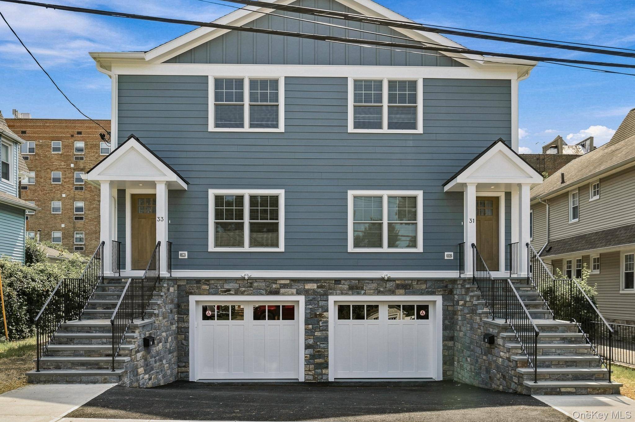 31 Maple AVE, Harrison, NY 10528