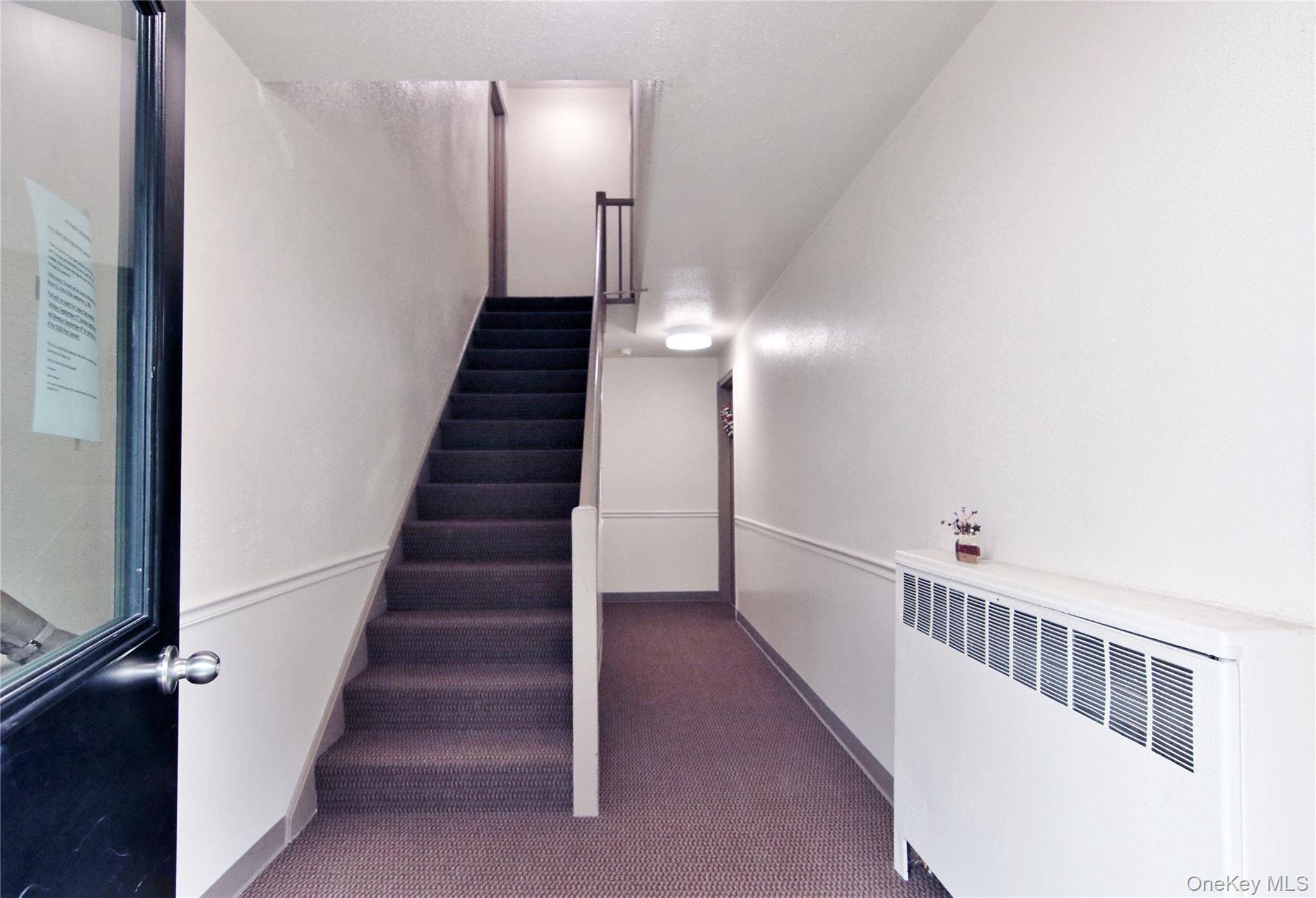 71 Avon CIR #D, Rye Brook, NY 10573