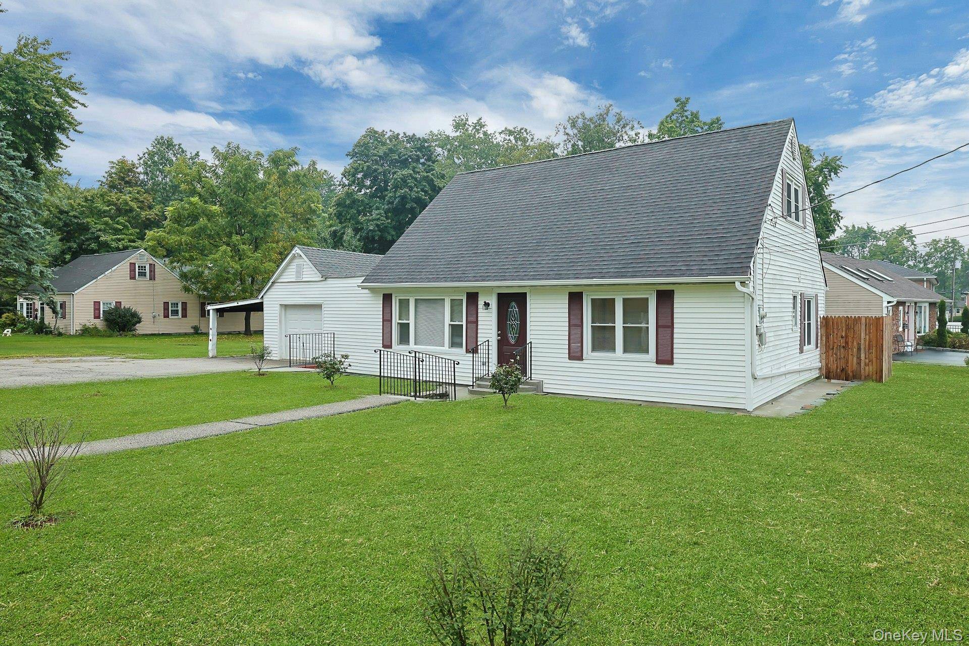 118 Grove ST, Pearl River, NY 10965