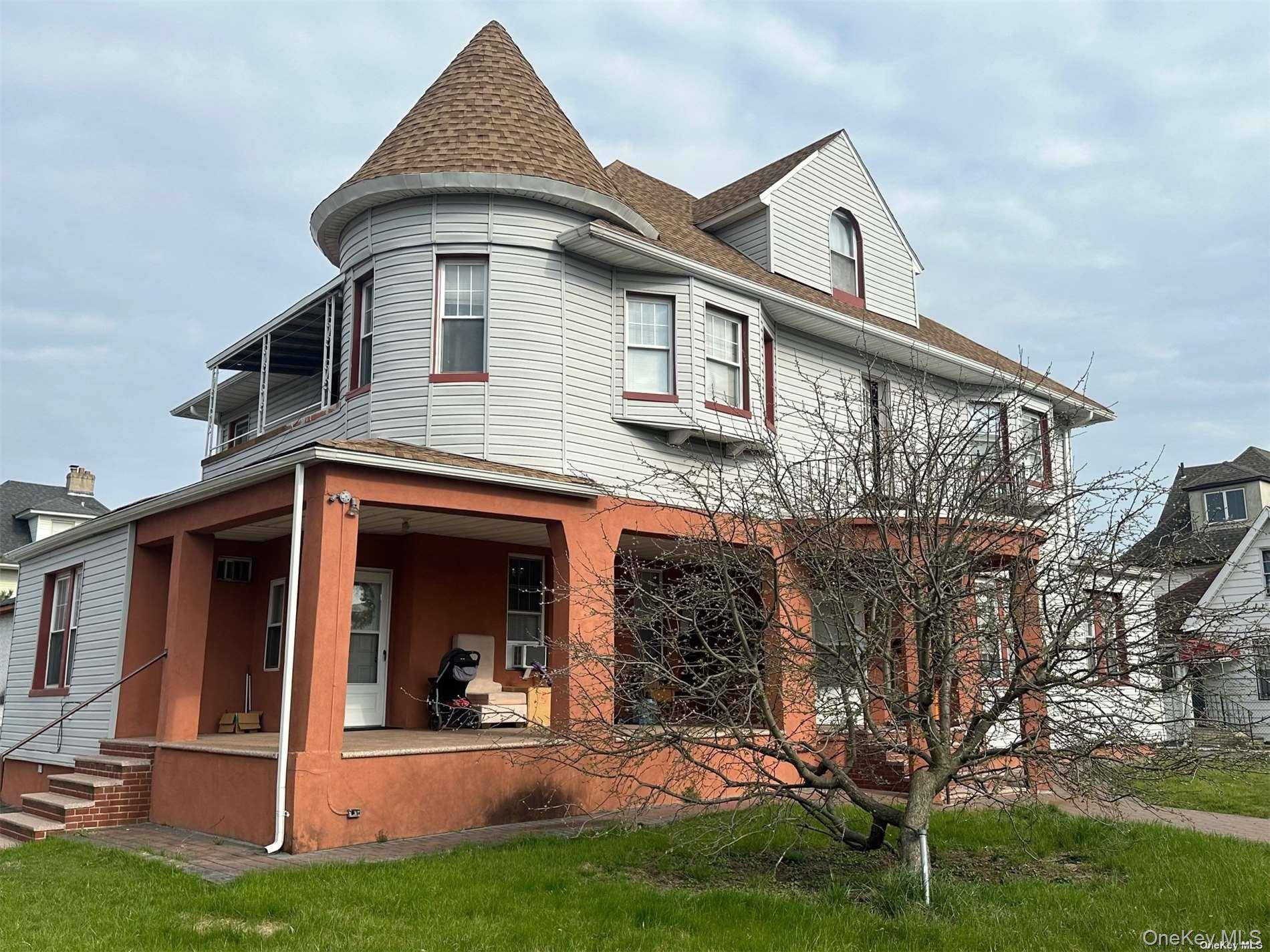 3815 Sea Gate AVE, Brooklyn, NY 11224