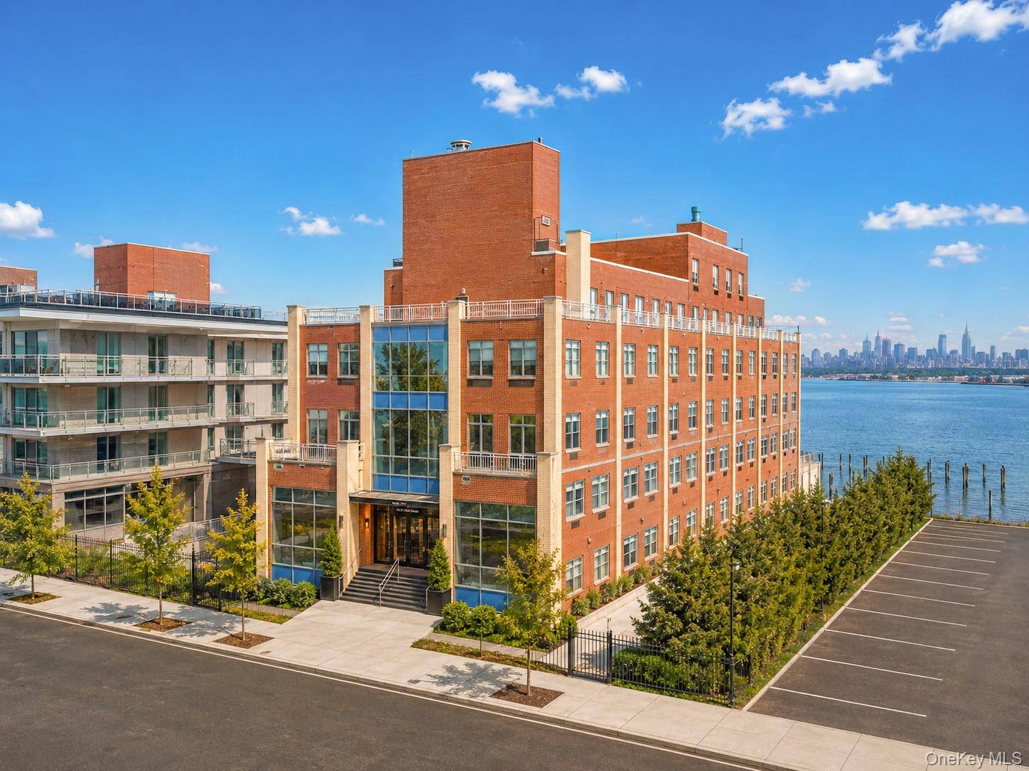 1434 110th ST #7B, College Point, NY 11356