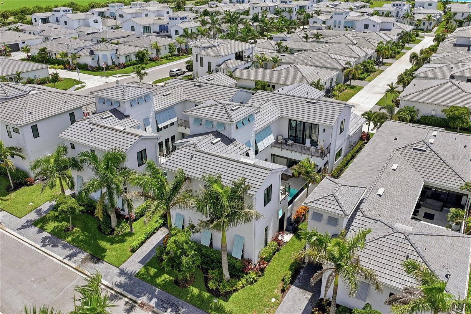 5935 REDBAY BLVD, Bradenton, FL 34210