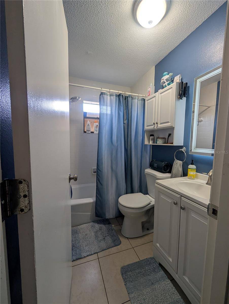1854 DEBBIE ST, Sarasota, FL 34231