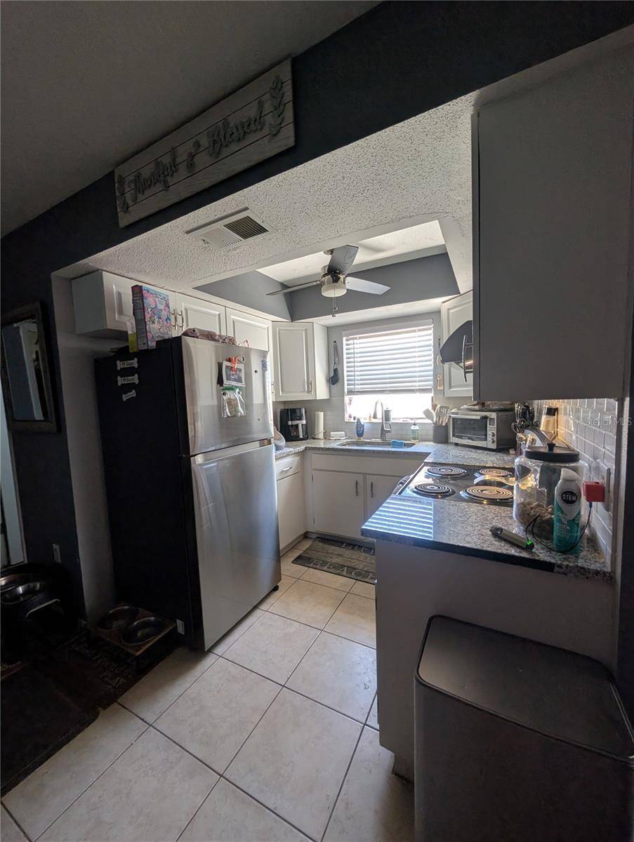 1854 DEBBIE ST, Sarasota, FL 34231