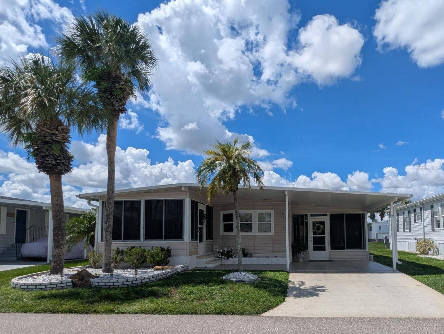 2100 KINGS HWY #137, Port Charlotte, FL 33980