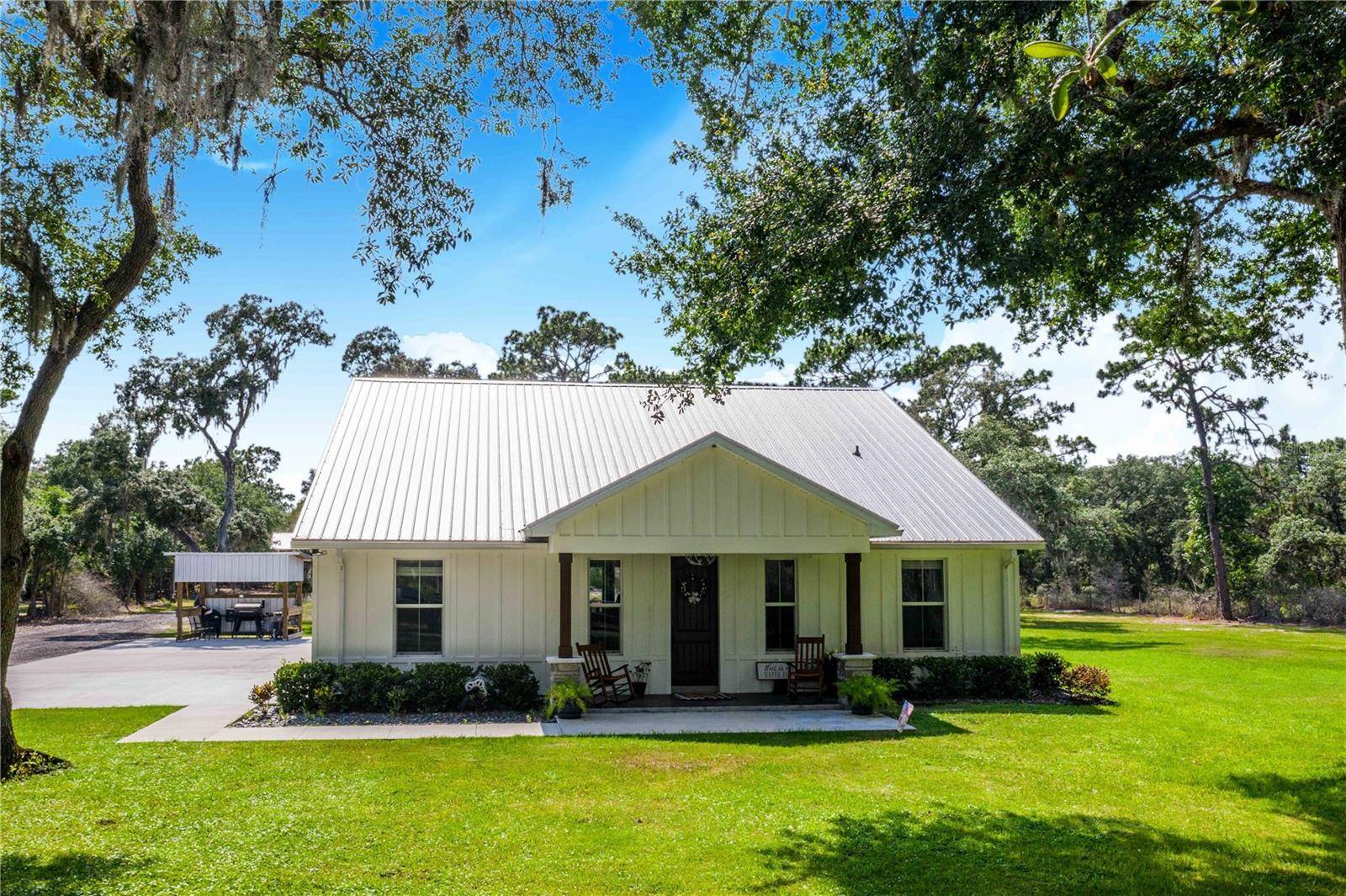 12510 LAKE HATCHINEHA RD, Haines City, FL 33844