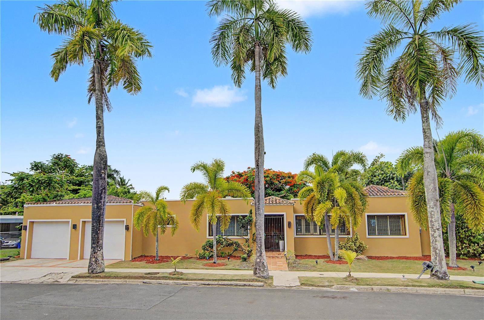 1688 CLL VIOLETA, San Juan, PR 00927