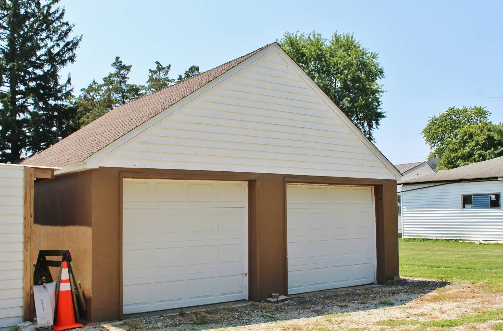 660 W Elm ST, South Wilmington, IL 60474