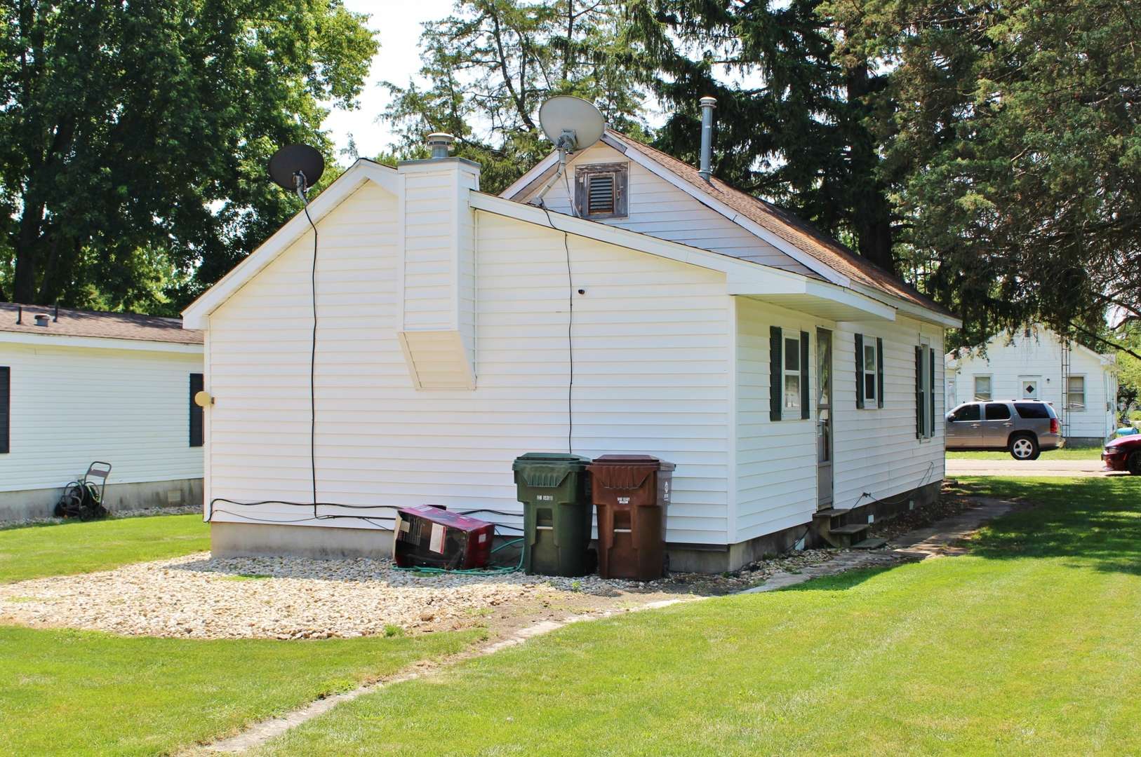 660 W Elm ST, South Wilmington, IL 60474