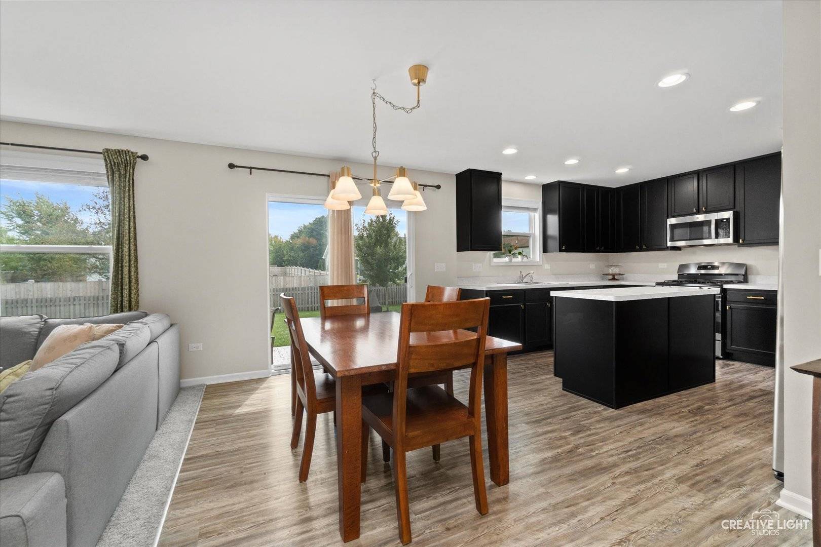 305 Cooper ST, Plano, IL 60545