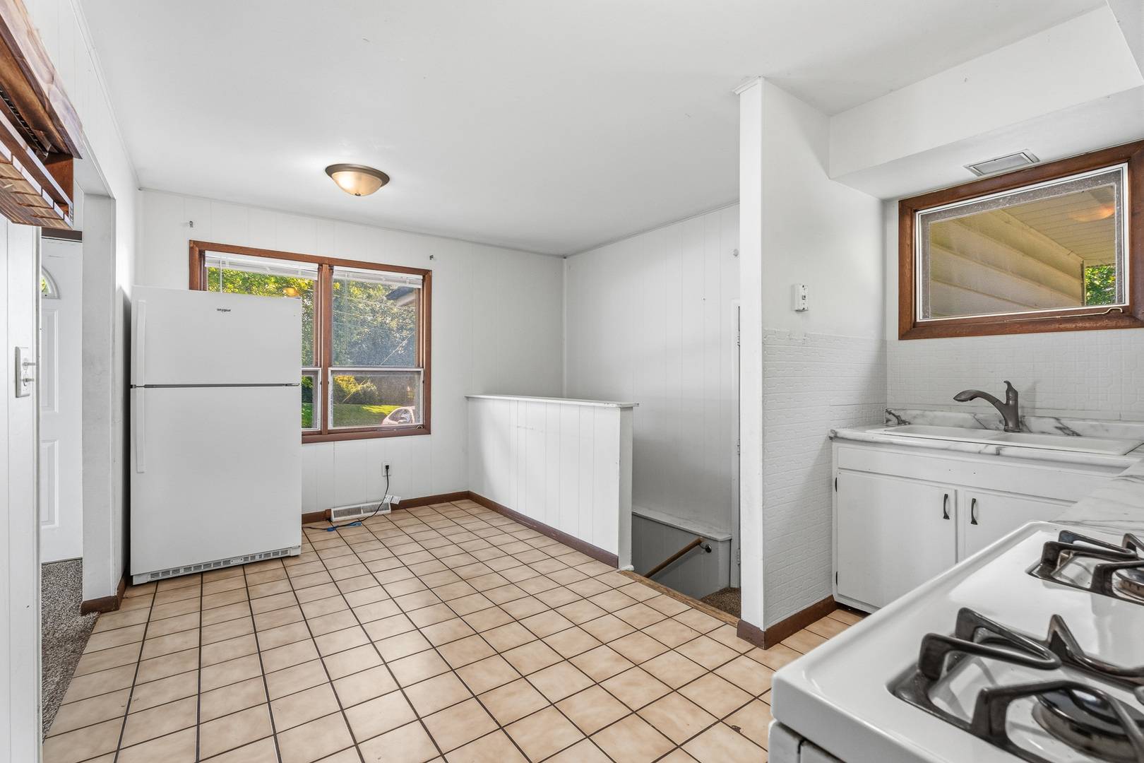 106 Thornton ST, Lockport, IL 60441