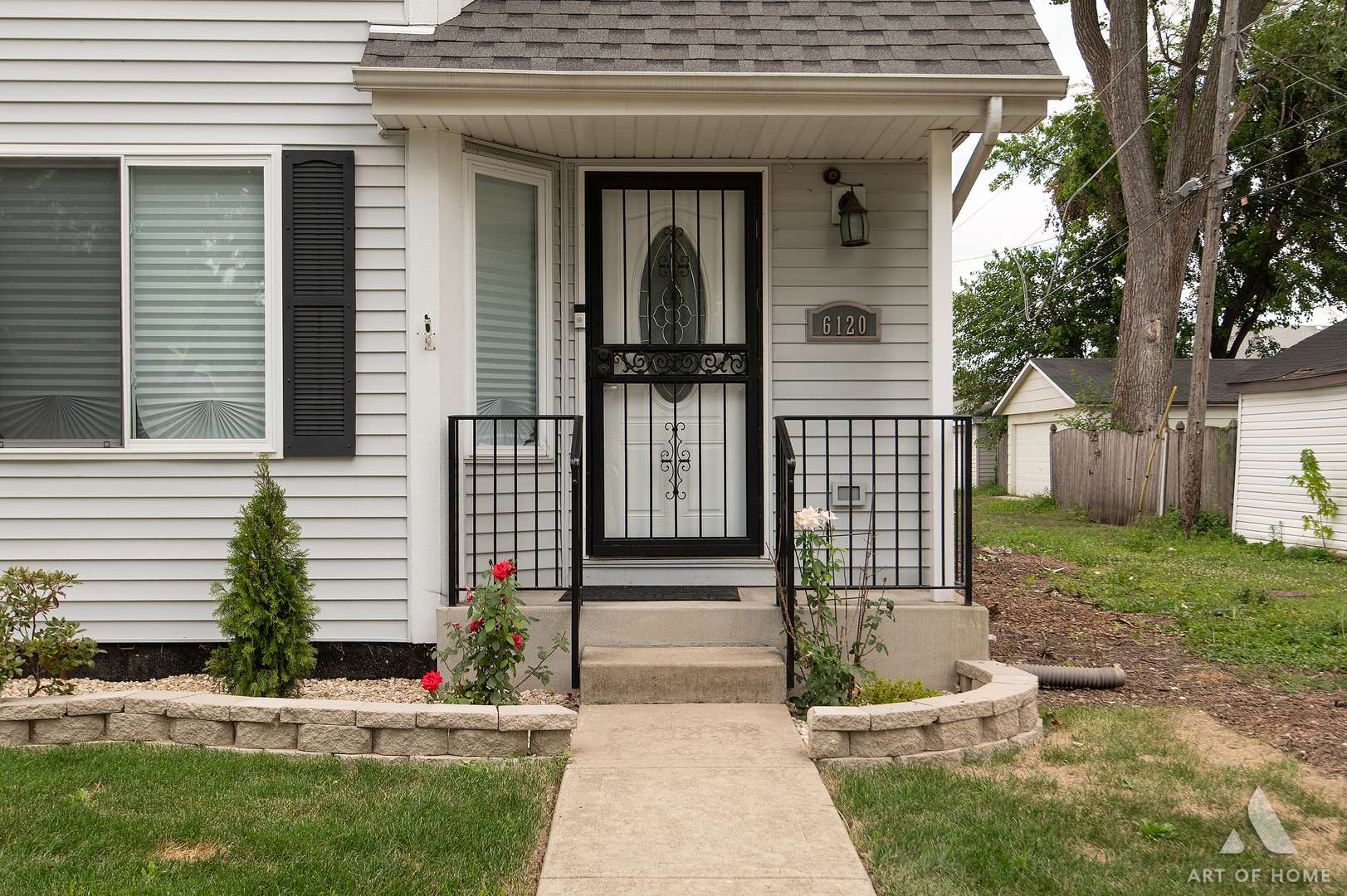 6120 W 98th ST, Oak Lawn, IL 60453