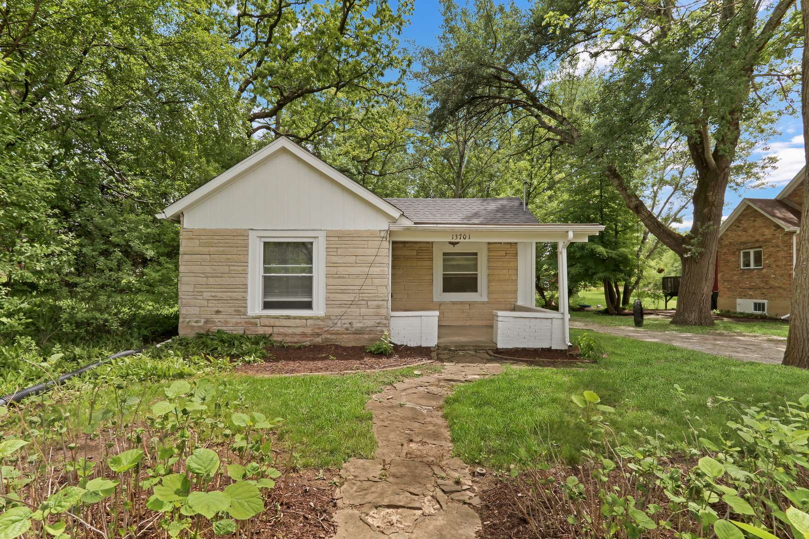 13701 Wadsworth RD, Wadsworth, IL 60083