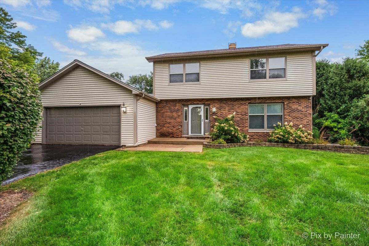 635 Pauline CT, Gilberts, IL 60136