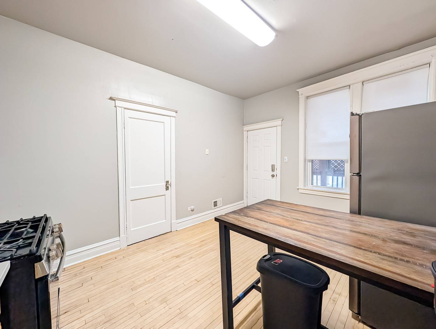 2838 W Roosevelt RD #2R, Chicago, IL 60612