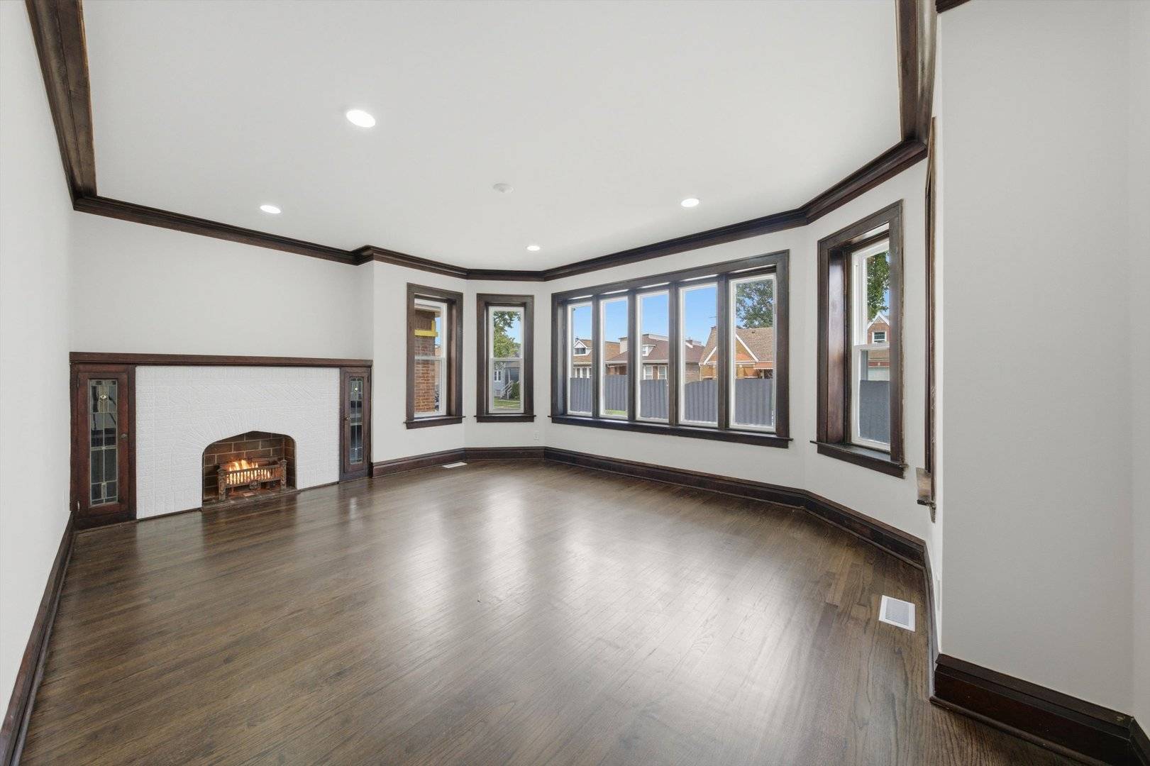 8446 S MARSHFIELD AVE, Chicago, IL 60620