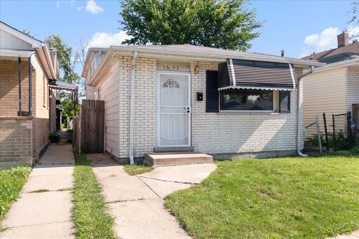1652 W Montvale AVE, Chicago, IL 60643