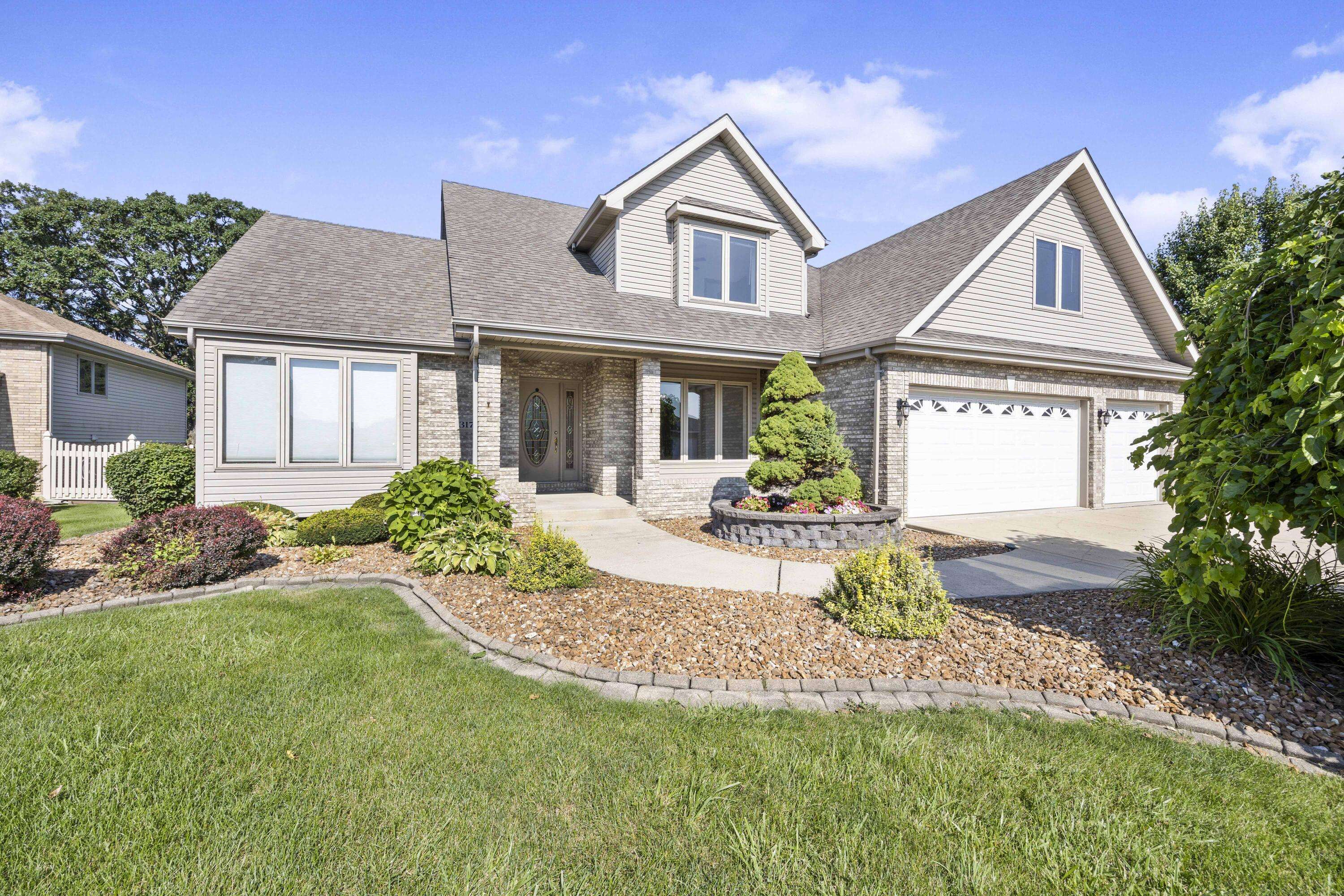 3170 Maryann Lane, Dyer, IN 46311