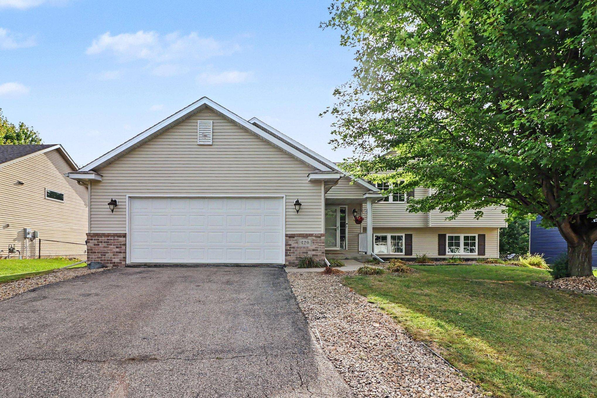 420 9th AVE NE, Lonsdale, MN 55046