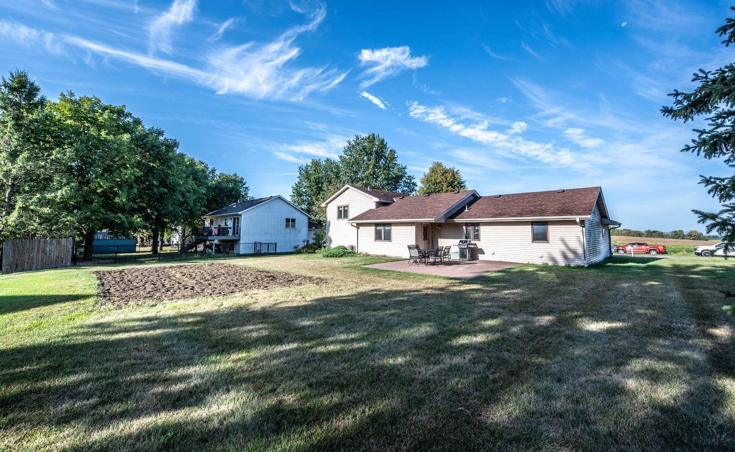 23690 Main ST, Hampton, MN 55031