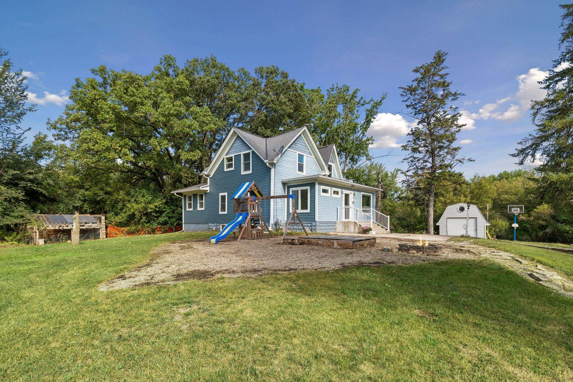 1022 2nd ST, Kenyon, MN 55946