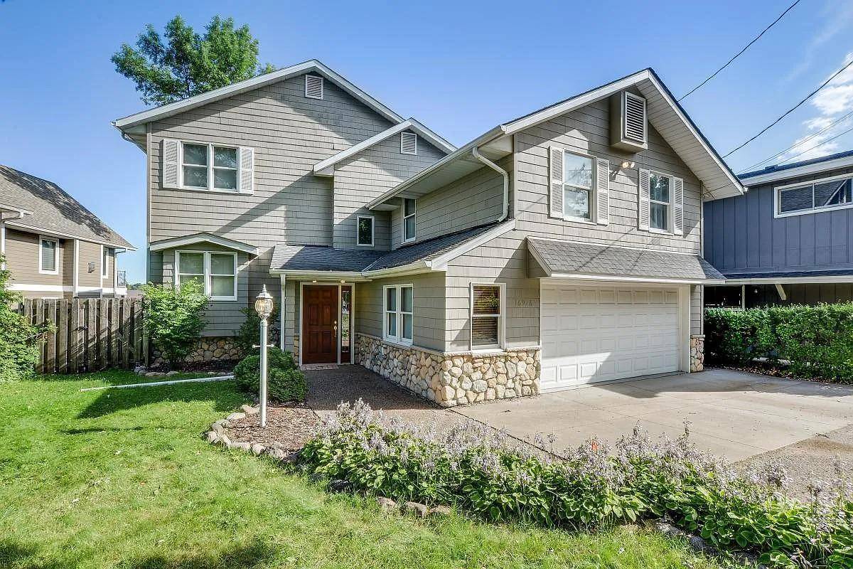 16926 Grays Bay BLVD, Minnetonka, MN 55391
