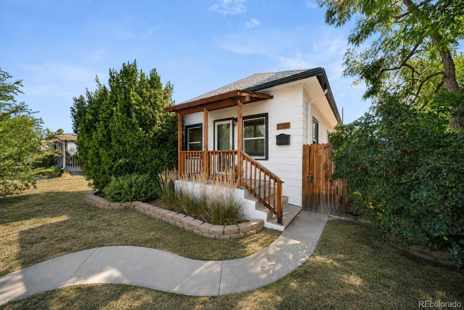 3326 S Logan ST, Englewood, CO 80113