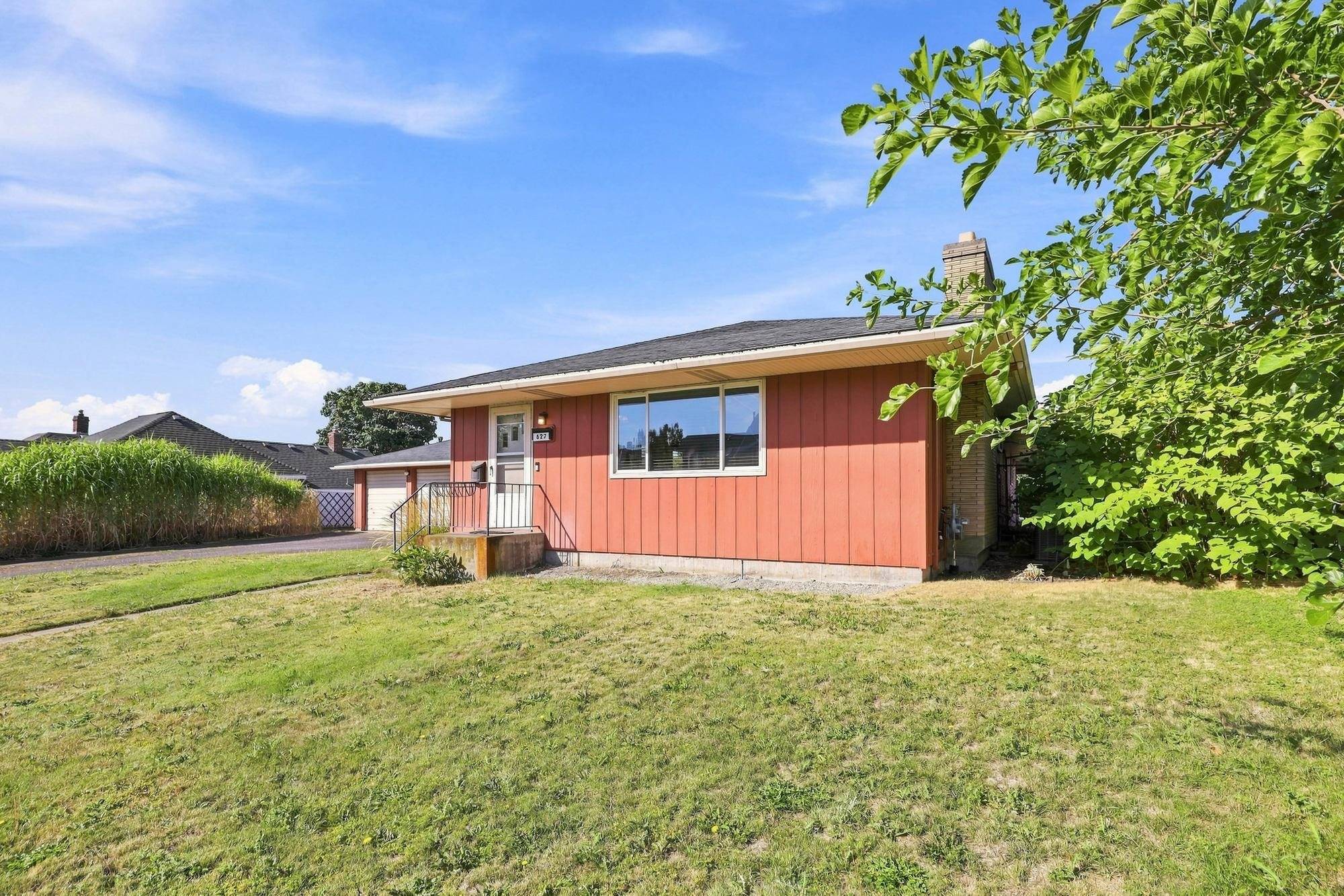 627 N Madelia St, Spokane, WA 99202
