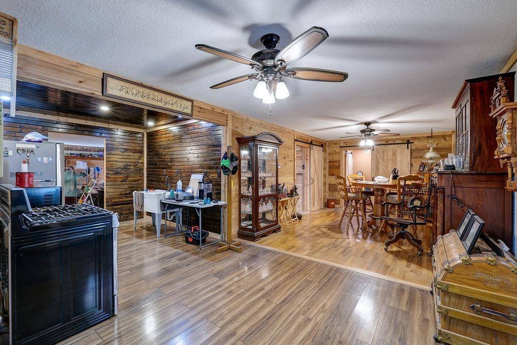 113 Broadway, Dexter, KS 67038