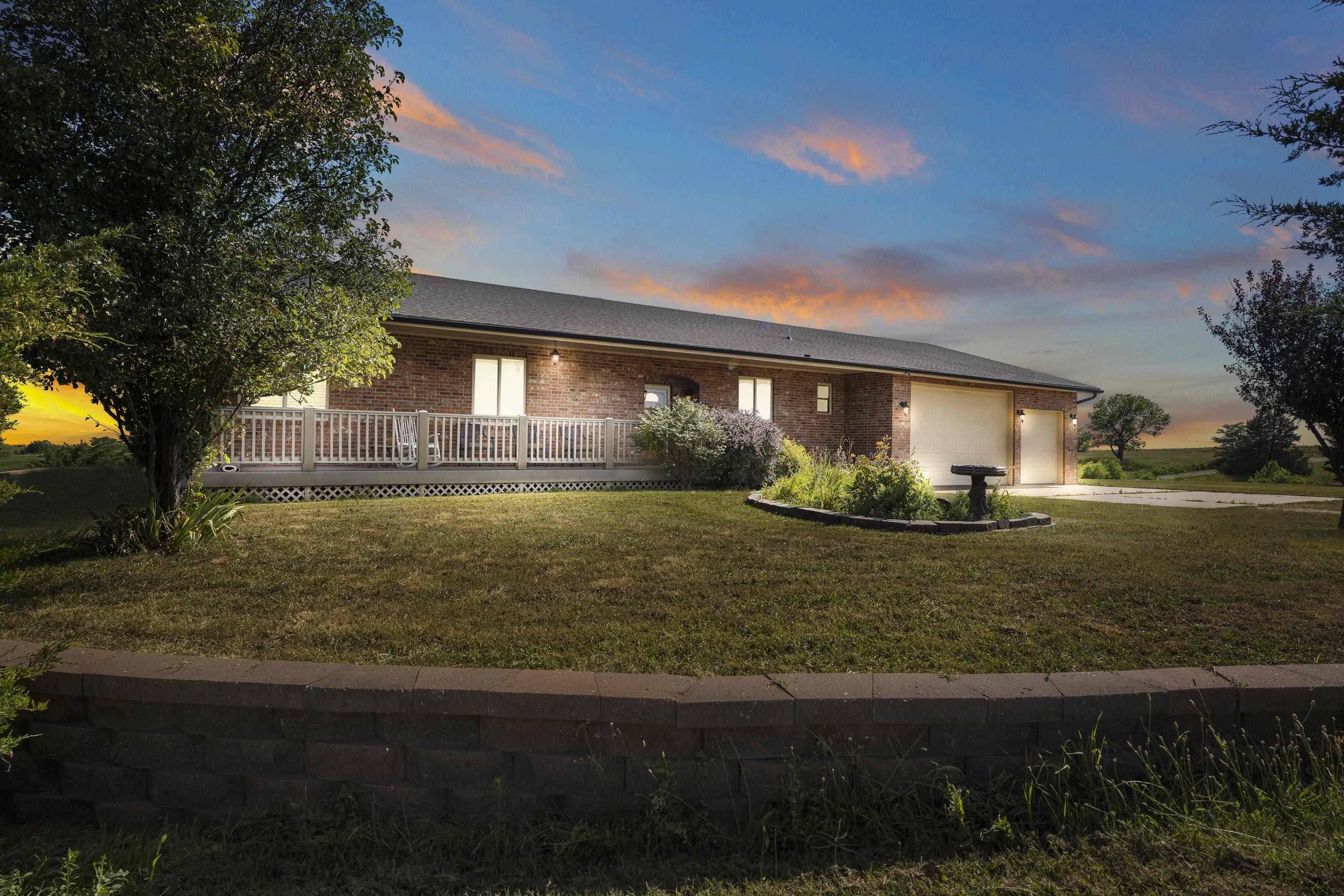 105 Jet Cir, Brookville, KS 67425
