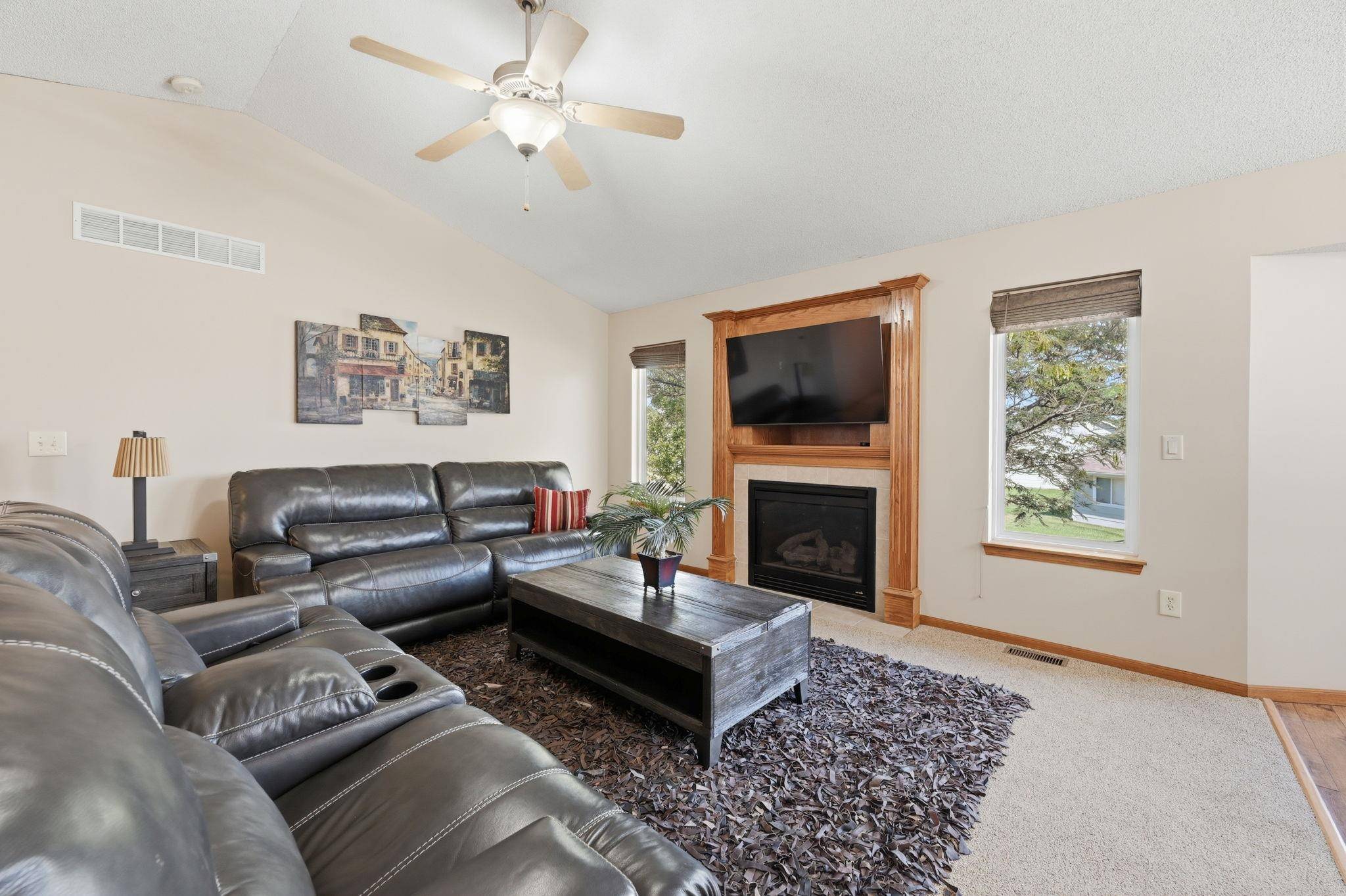 325 N Clay Circle, Wichita, KS 67206