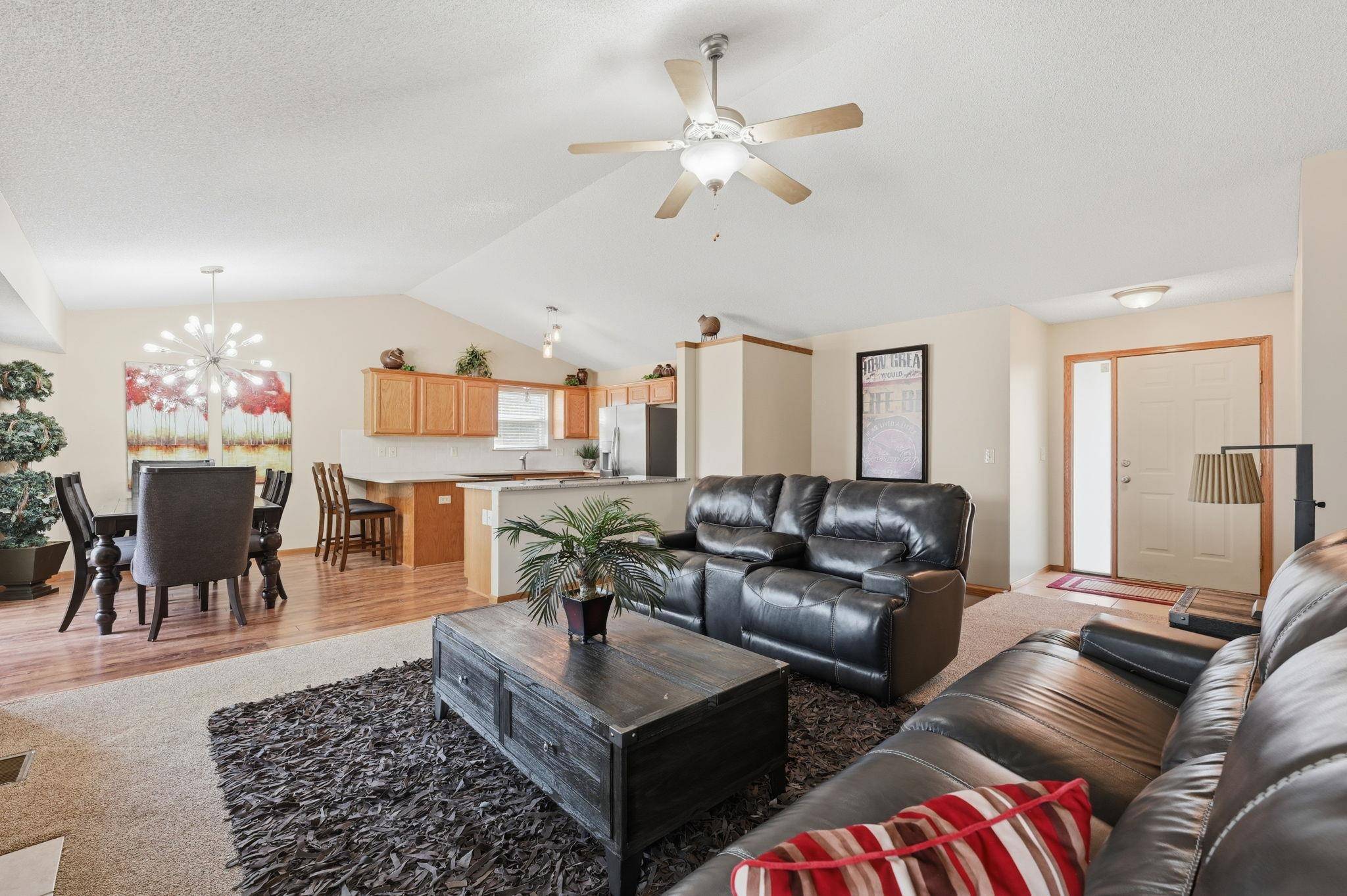 325 N Clay Circle, Wichita, KS 67206