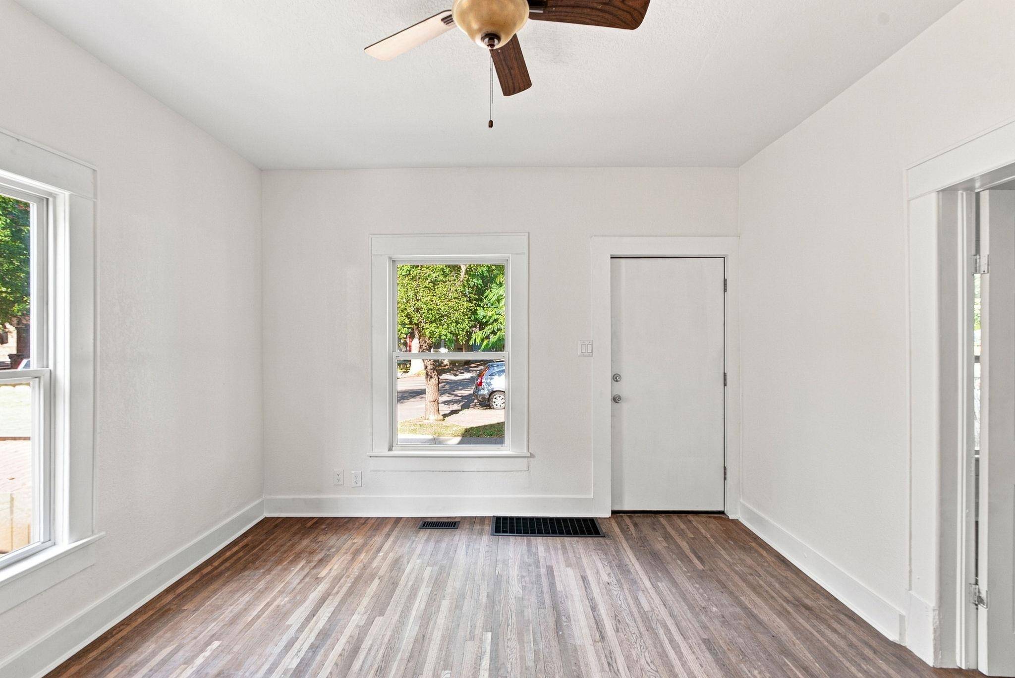 1250 N Lewellen, Wichita, KS 67203