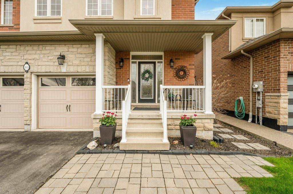 365 Valridge DR, Hamilton, ON L9G 0B1