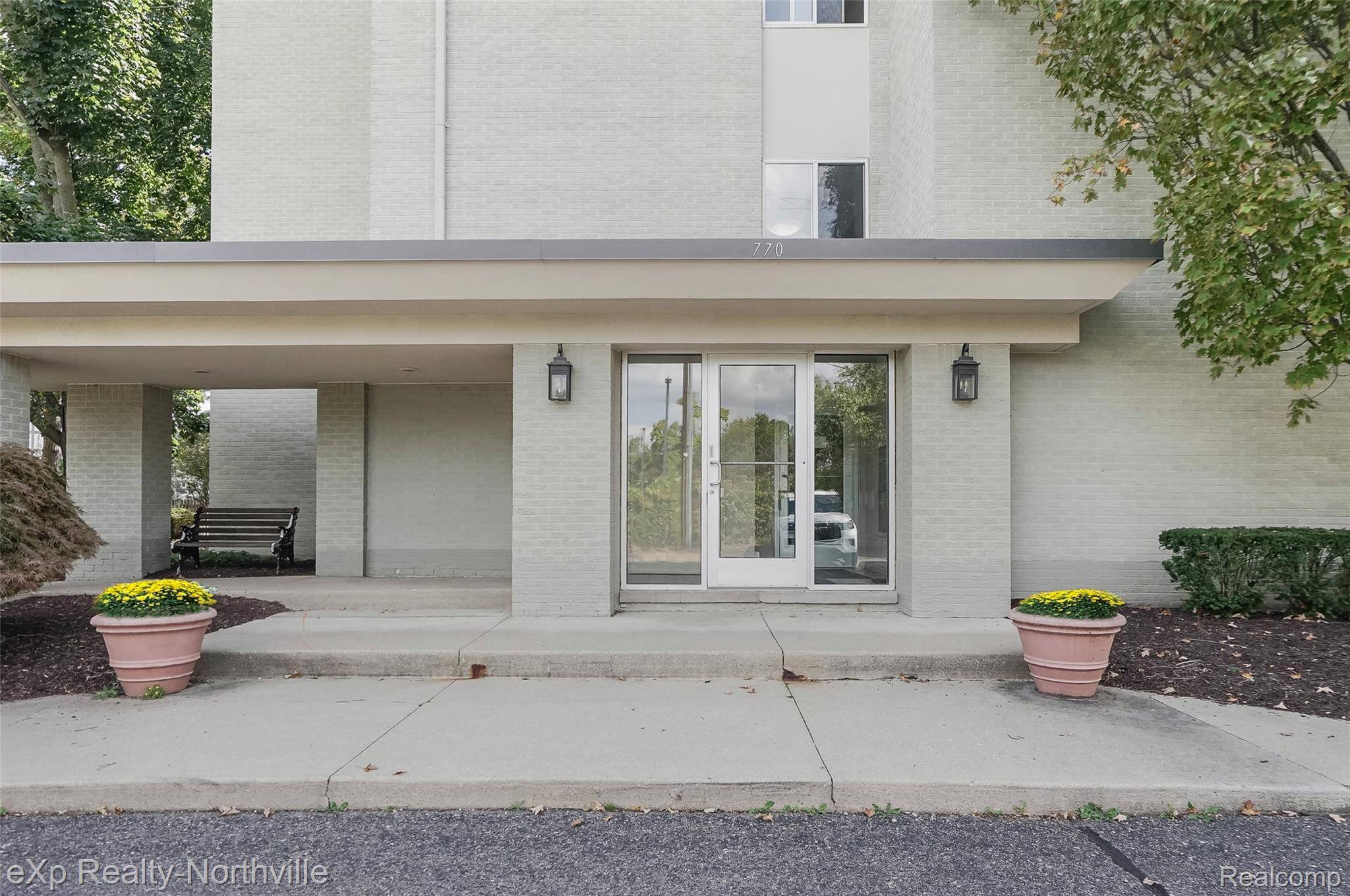 770 Deer ST #204, Plymouth, MI 48170