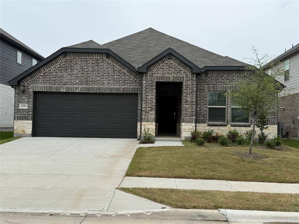 1093 Eagle Run Lane, Lavon, TX 75166