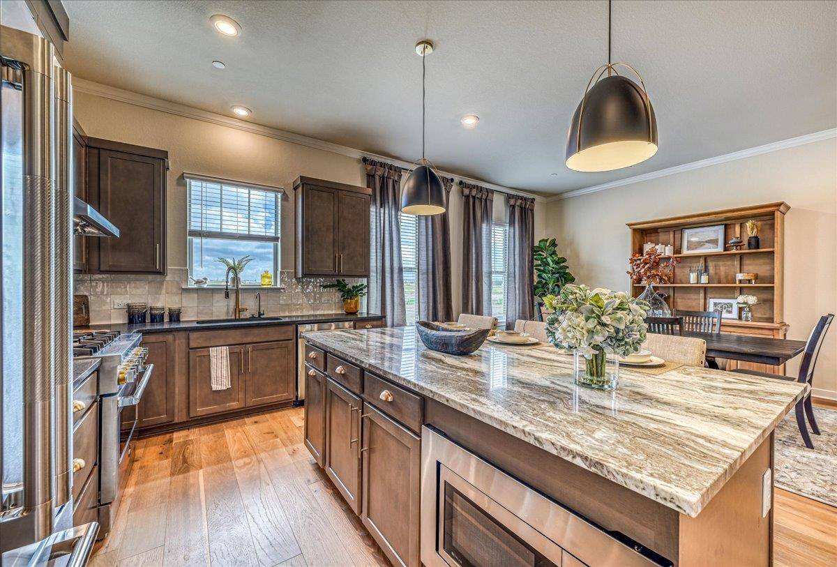 213 John Webster ST, Leander, TX 78641