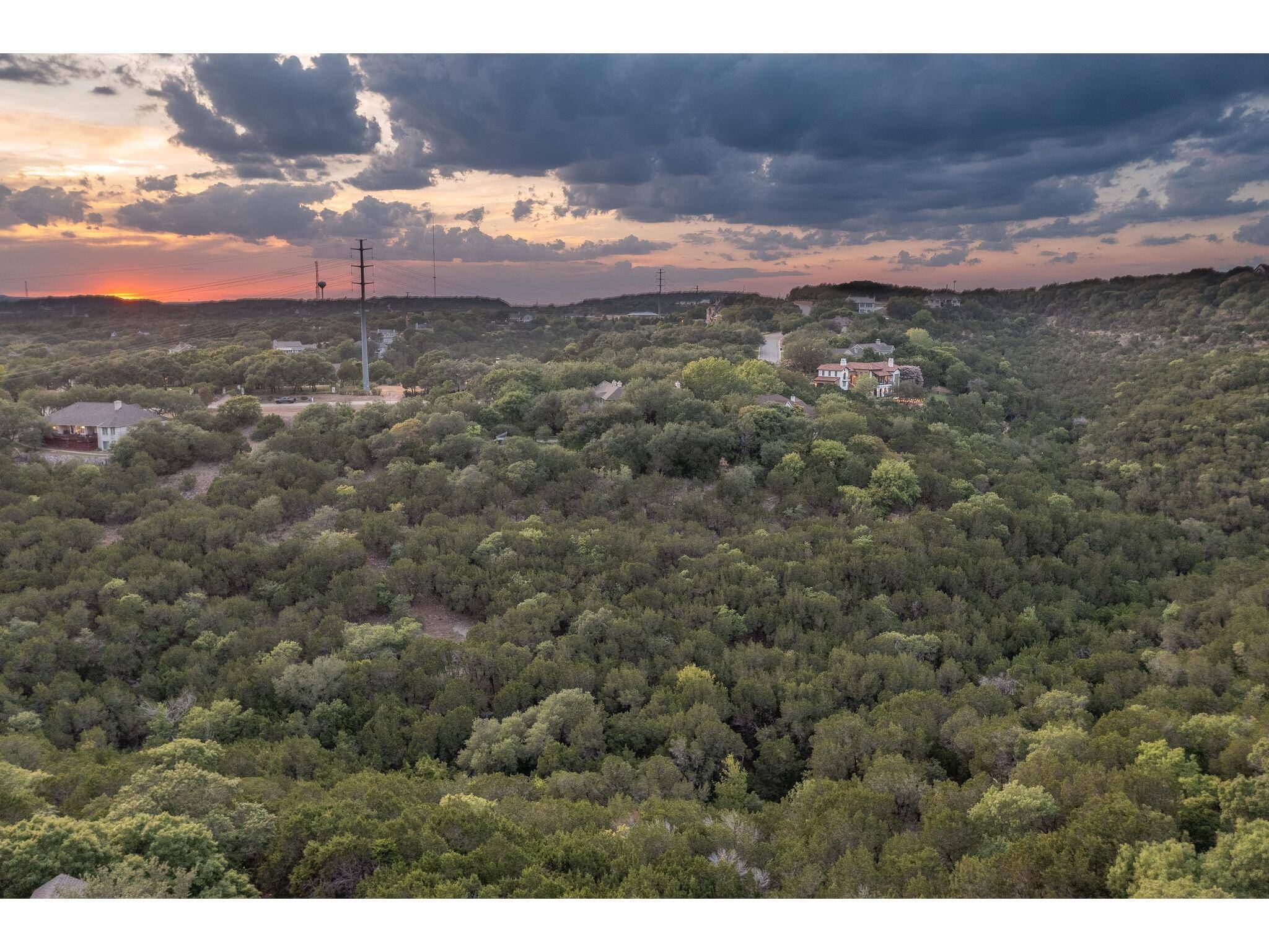 539 Beardsley LN, Austin, TX 78746