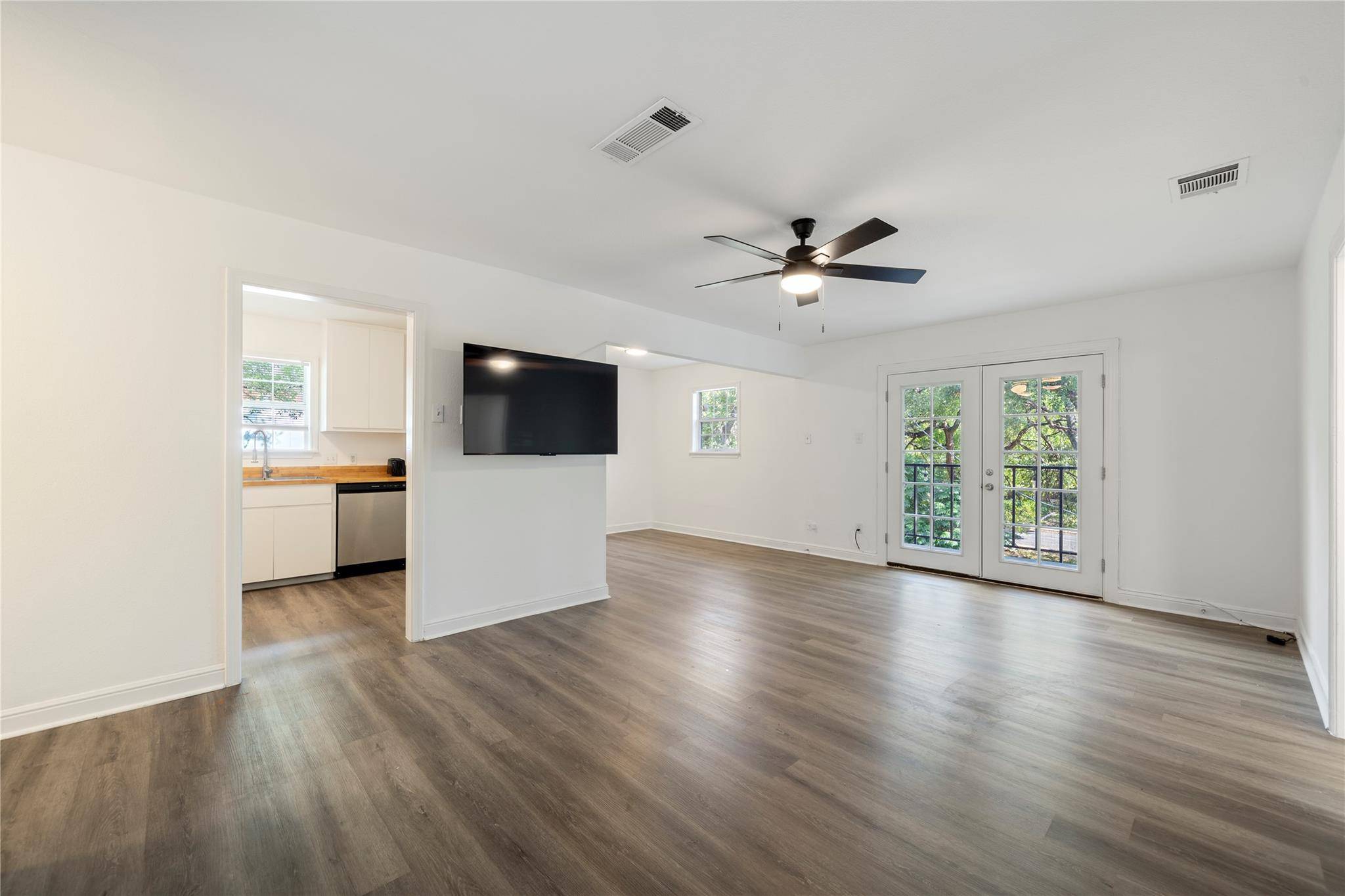 2509 Quarry RD #B, Austin, TX 78703