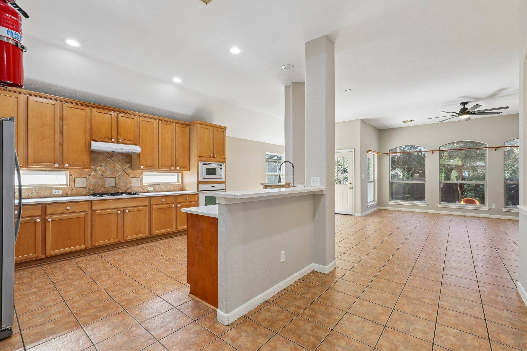 7303 Two Jacks TRL, Round Rock, TX 78681