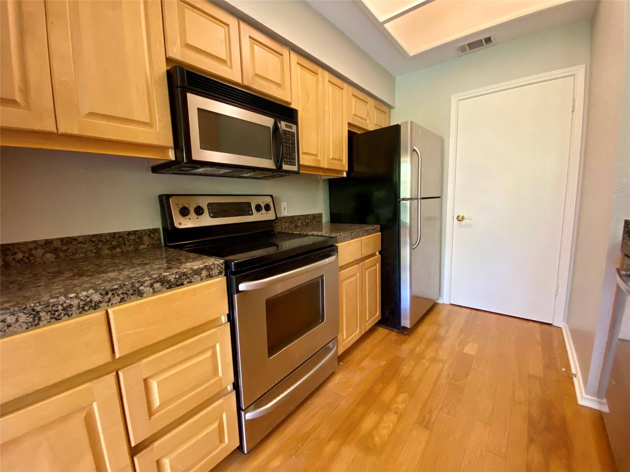 4711 Spicewood Springs RD #266, Austin, TX 78759