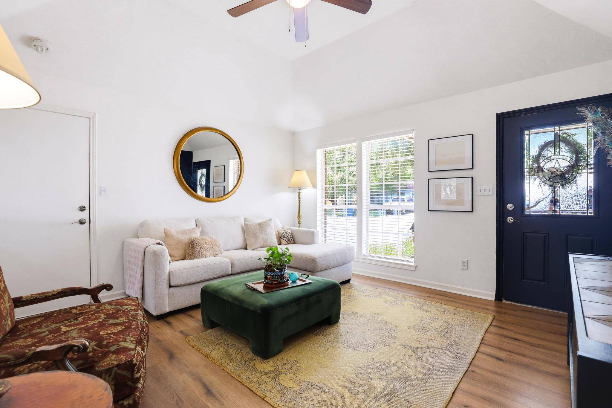 1510 Shadow WALK, Lockhart, TX 78644